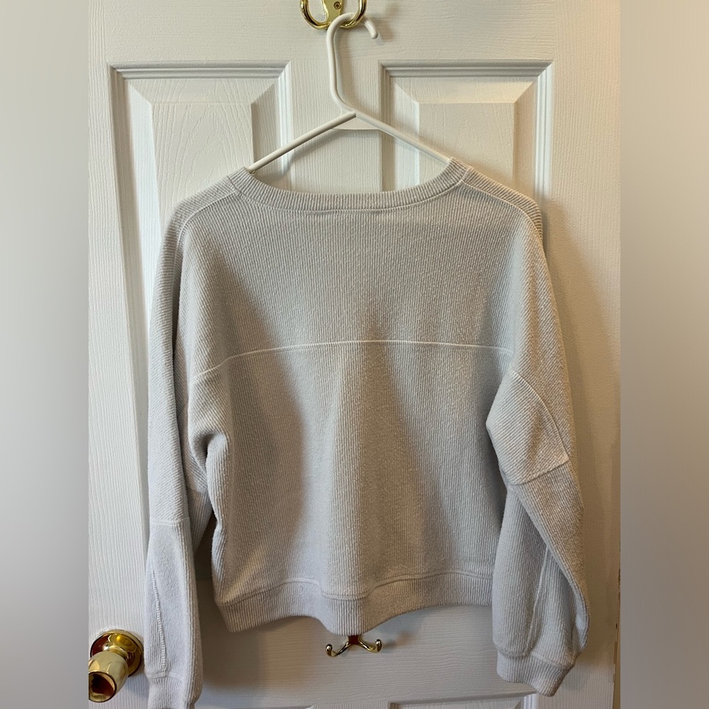 Cream Ribbed Pullover Sweater - Picture 2 of 3